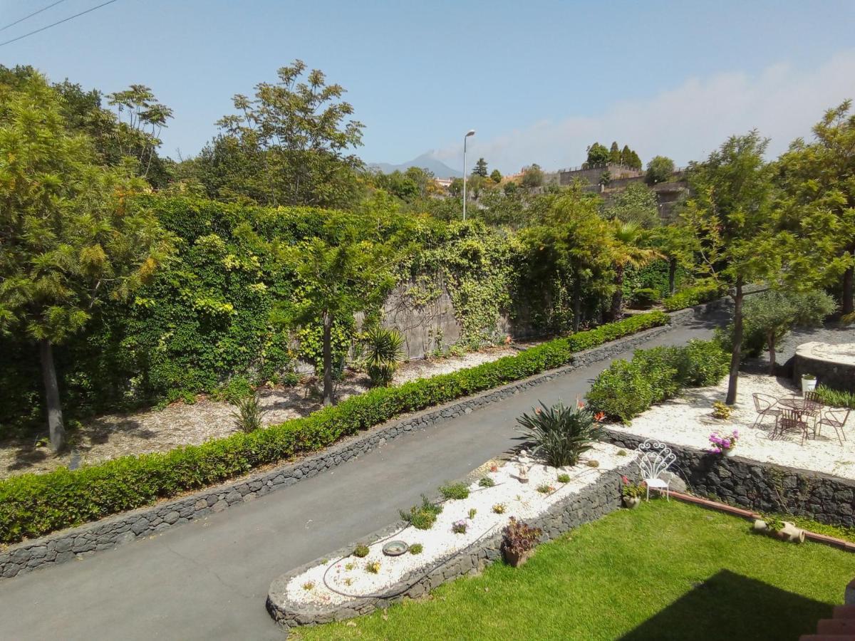 B&B Boutique Di Charme "Etna-Relax-Natura" Zafferana Etnea Exterior photo