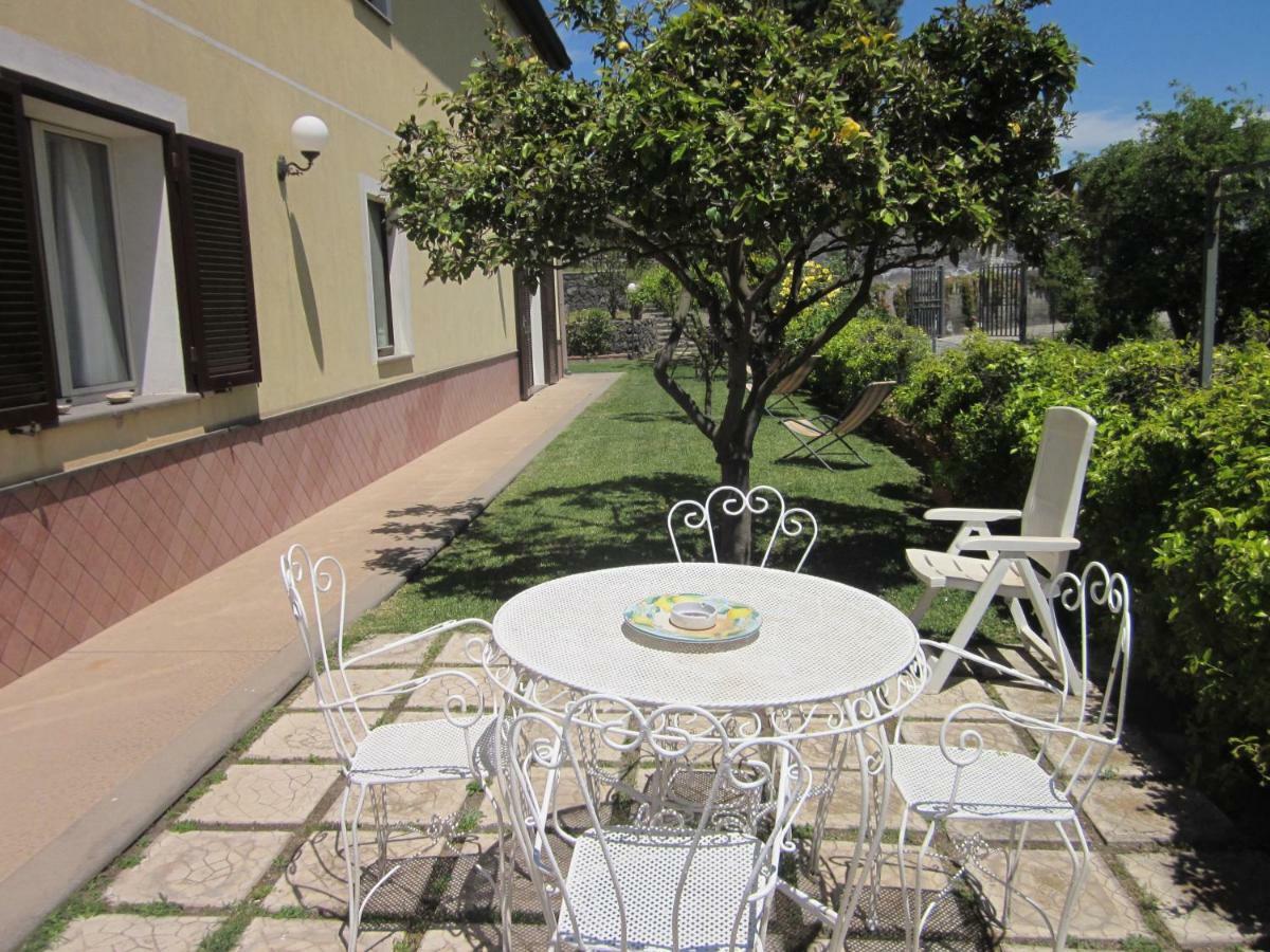 B&B Boutique Di Charme "Etna-Relax-Natura" Zafferana Etnea Exterior photo